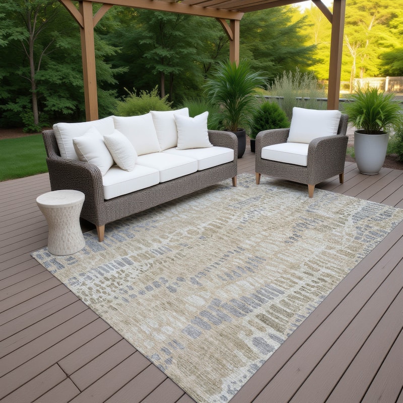 Machine Washable Indoor/ Outdoor Modern Imprints Chantille Rug