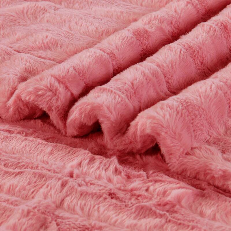Oversized Derby Double Sided Fauxfur Throw