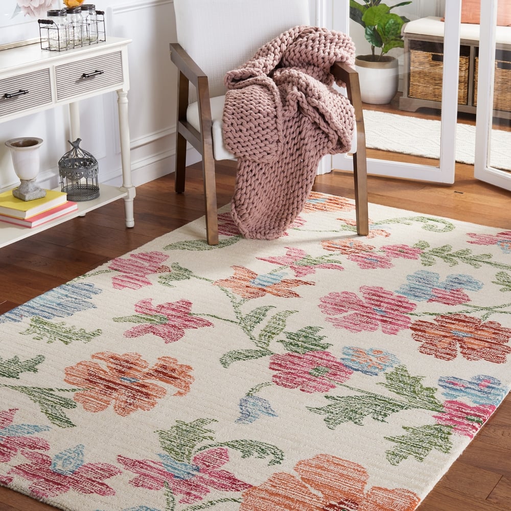 SAFAVIEH Handmade Jardin Liadain Floral Wool Rug