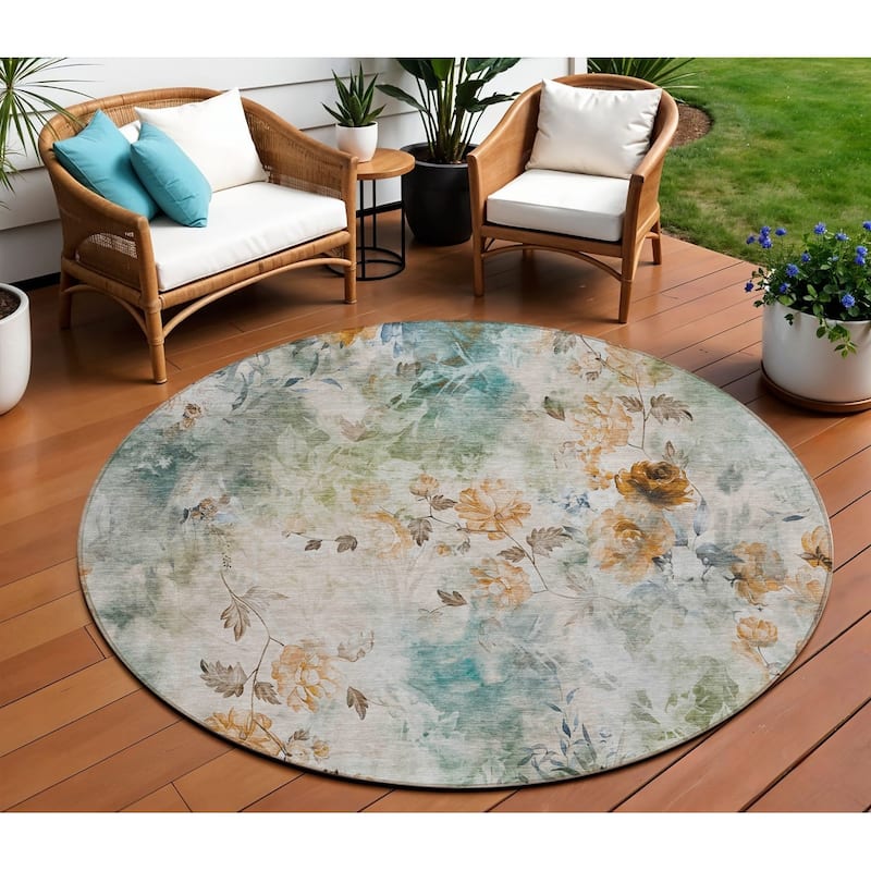 HomeRoots Floral Transitional Rectangle Outdoor Rug - 8' Round