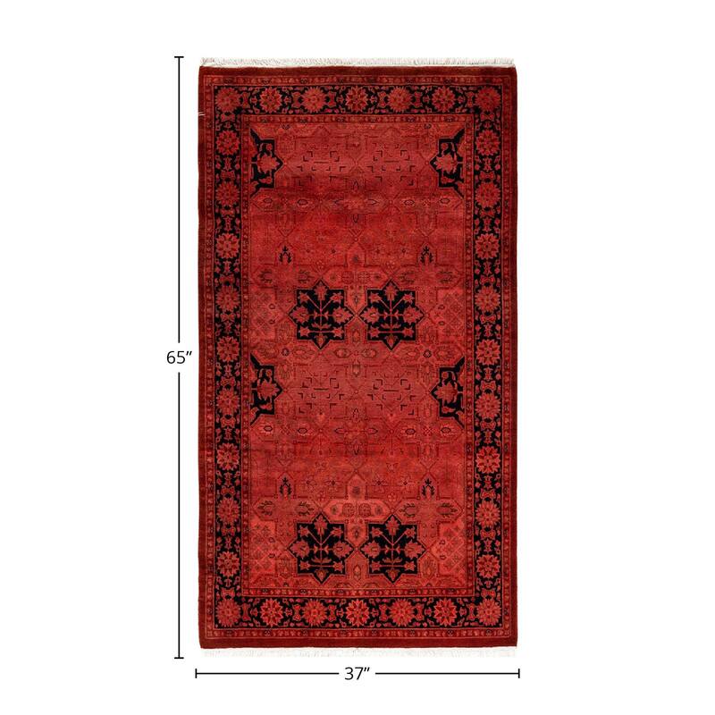 Fine Vibrance, One-of-a-Kind Hand-Knotted Area Rug - Pink, 3' 1" x 5' 5" - 3' 1" x 5' 5"