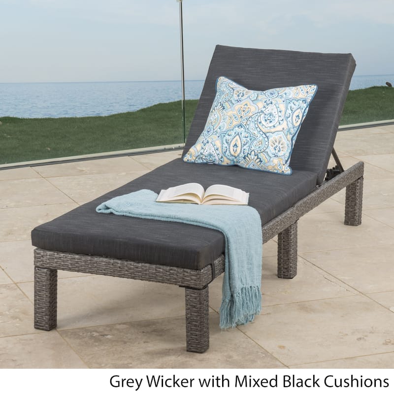 Puerta Kd Chaise Lounge