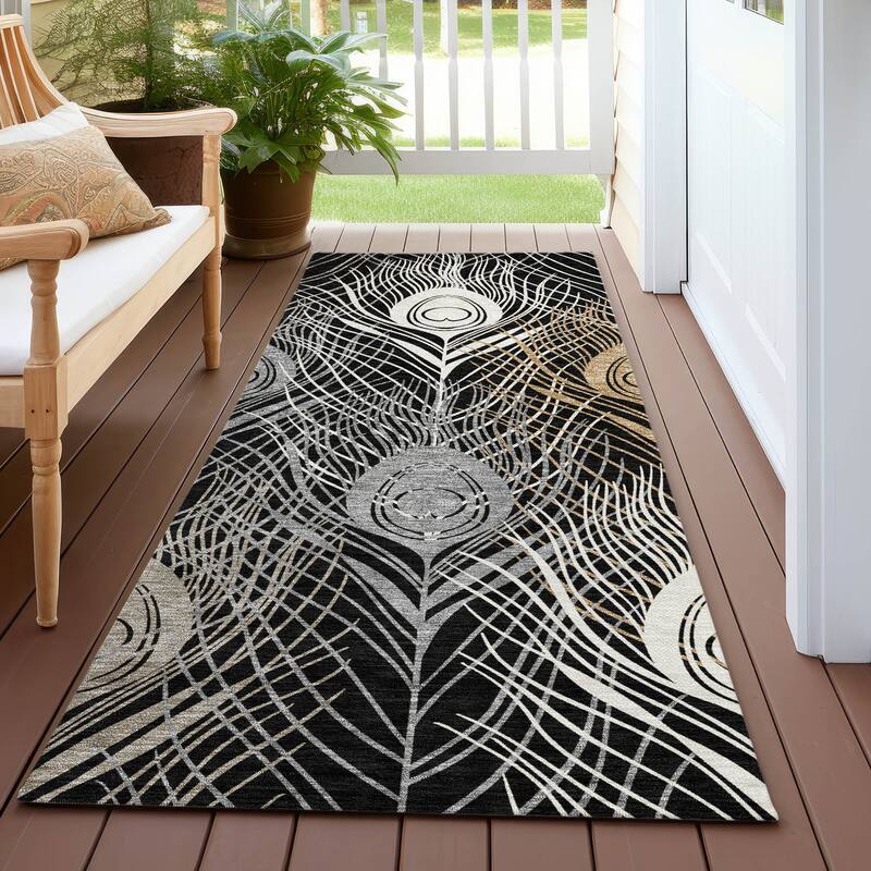 Machine Washable Indoor/ Outdoor Modern Peacock Chantille Rug - Black - 2'3" x 7'6"