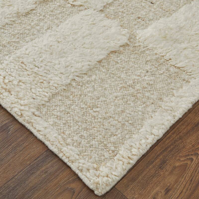 Grand Bazaar Saena Hand Woven Geometric Transitional Area Rug