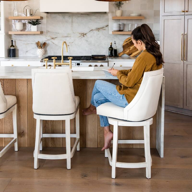 Maven Lane Vienna Swivel Kitchen Stool