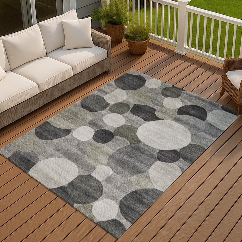 Machine Washable Indoor/ Outdoor Modern Circy Chantille Rug - Gray - 8' x 10'