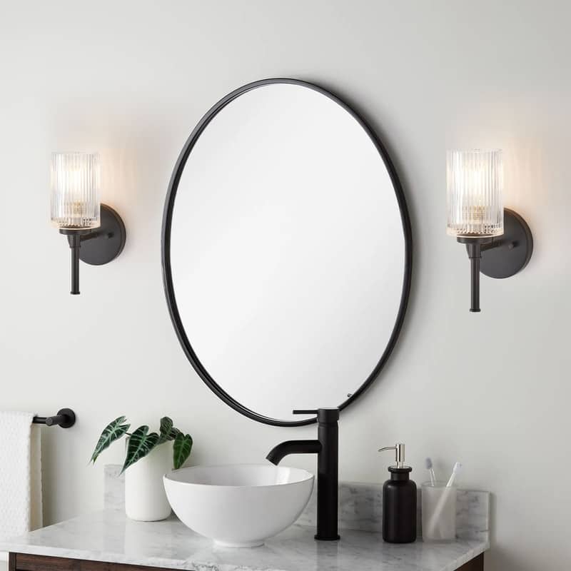 KAWOTI 1- Light Ribbed Glass Wall Sconce (W5" * H11.5" * D6")