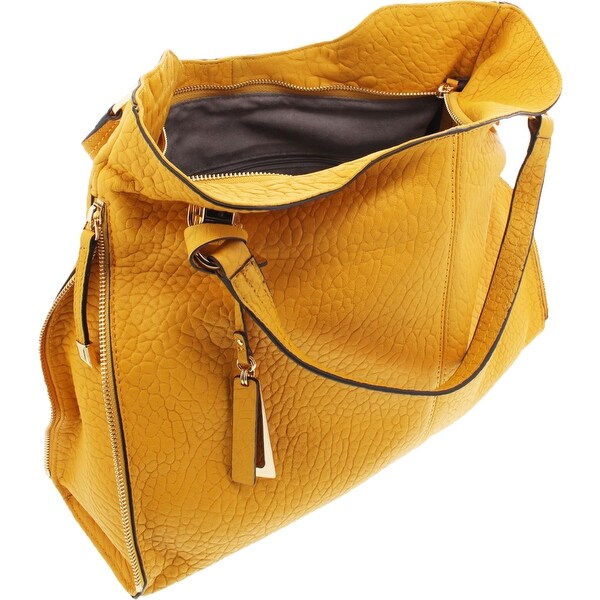 Vince Camuto Eliza 2024 favors