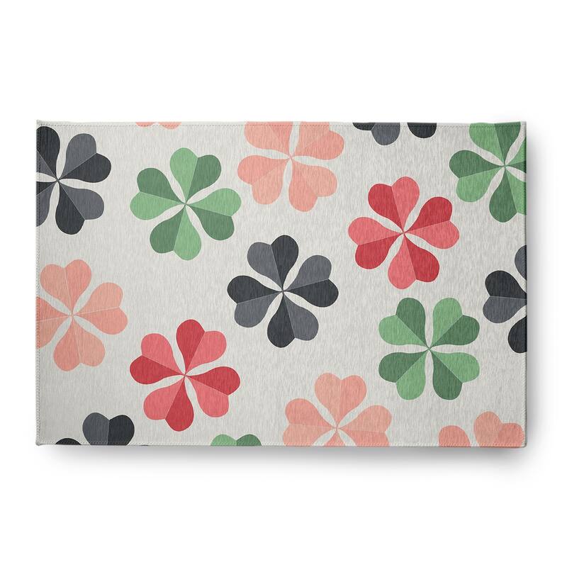 Lucky Patch St. Patrick's Day Chenille Indoor/Outdoor Rug - Pepper - 4' x 6'