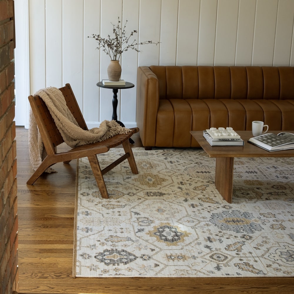 Adelaide Old World Nomadic Beige/ Gold Wool Blend Area Rug-