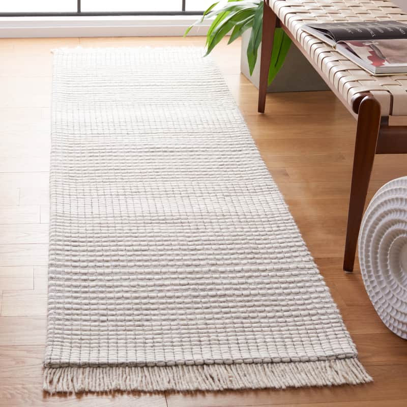 SAFAVIEH Handmade Marbella Letizia Fringe Wool Rug - 2'3" x 8' Runner - Ivory/Grey