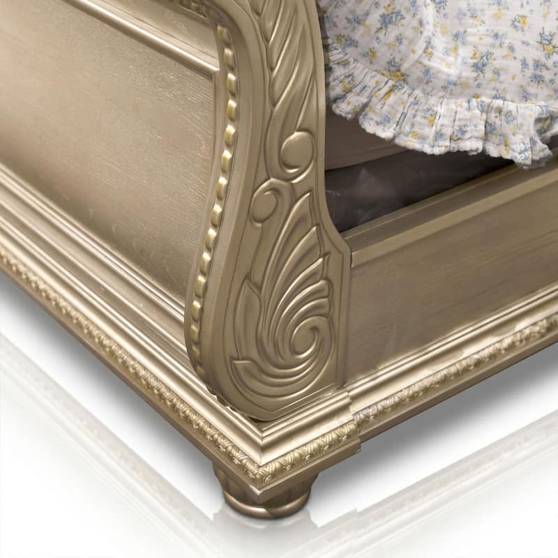 Furniture of America Etane Traditional Solid Wood Sleigh Bed with Tufted Leatherette Headboard