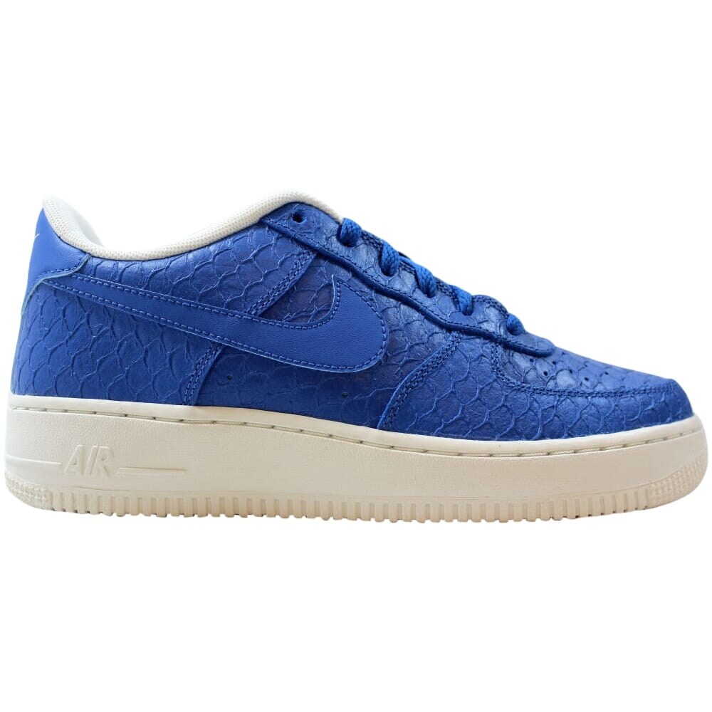 air force 1 lv8 grade school