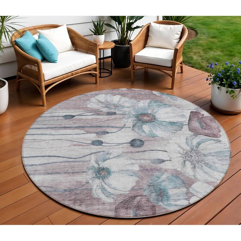 HomeRoots Floral Transitional Rectangle Outdoor Rug - 8' Round