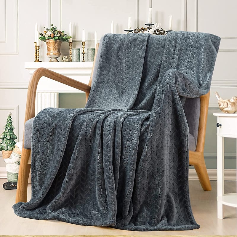Fleece Throw Blankets, Super Soft Flannel Cozy Blankets - Bed Bath ...