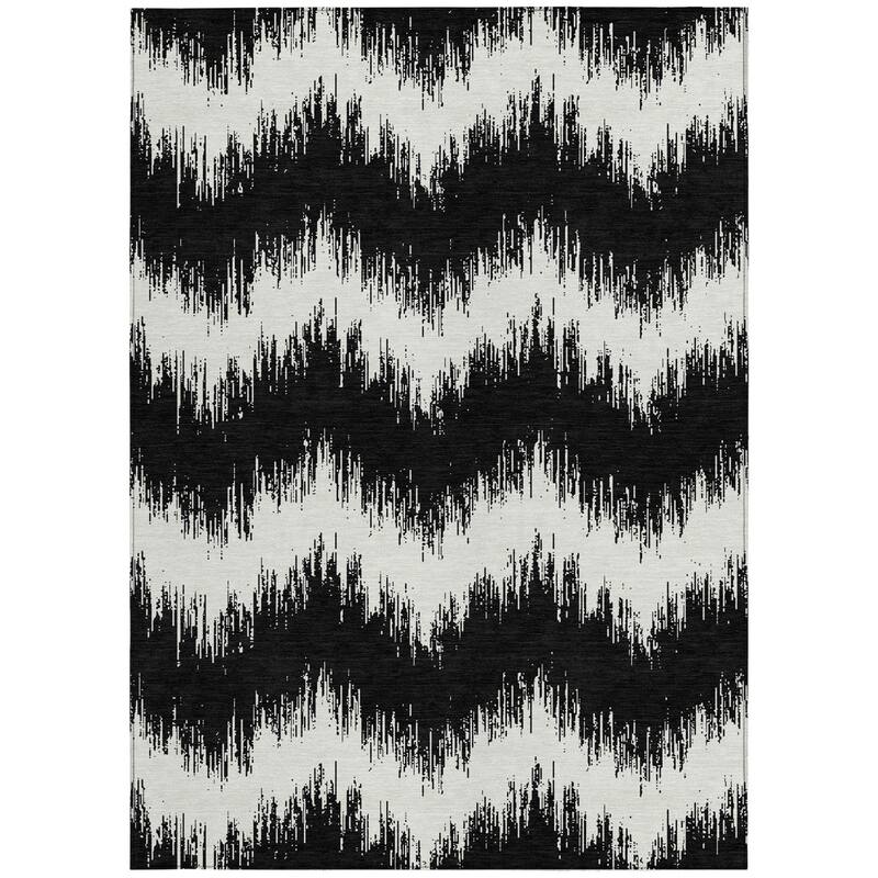 HomeRoots Chevron Transitional Rectangle Outdoor Rug