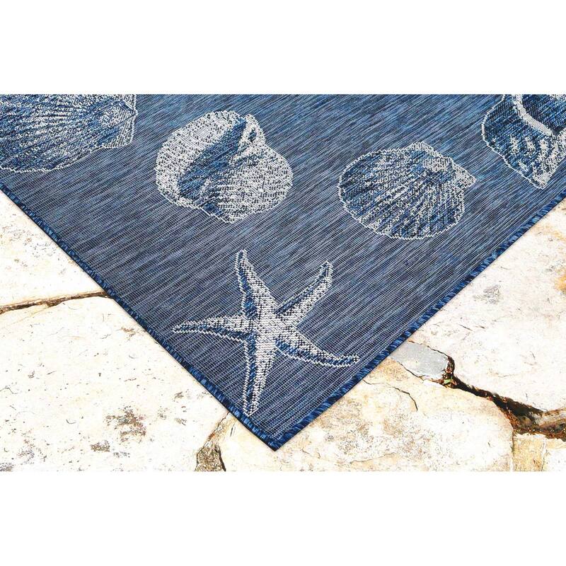 Liora Manne Carmel Shells Casual Indoor/ Outdoor Flat Area Rug