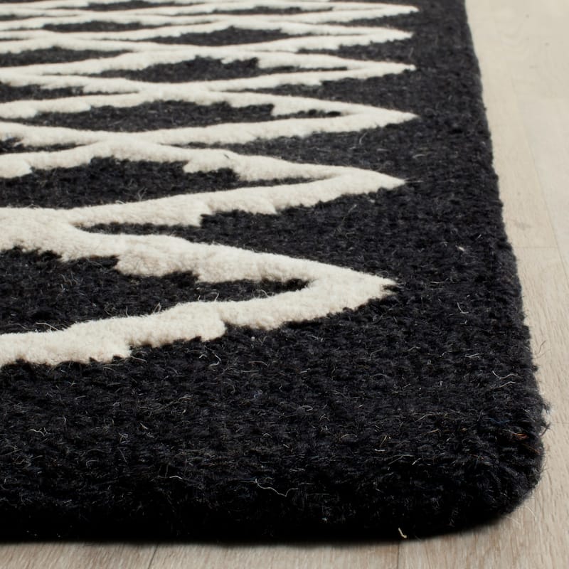 SAFAVIEH, Handmade Cambridge Reny Modern Moroccan Wool Rug