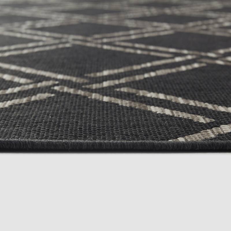 Sommer Trellis Indoor/Outdoor Area Rug