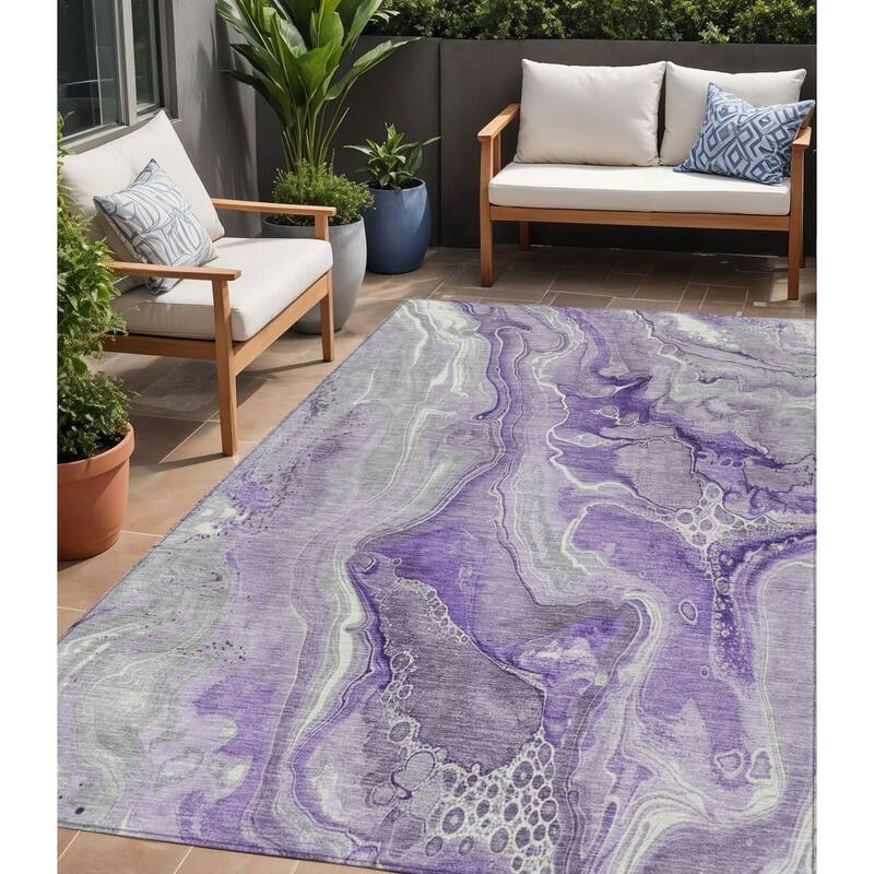 HomeRoots Abstract Modern Rectangle Outdoor Rug - 5' X 8'
