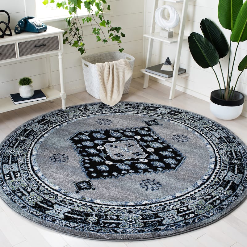 SAFAVIEH Vintage Hamadan Sandina Traditional Oriental Rug - 6'7" Round - Beige/Black