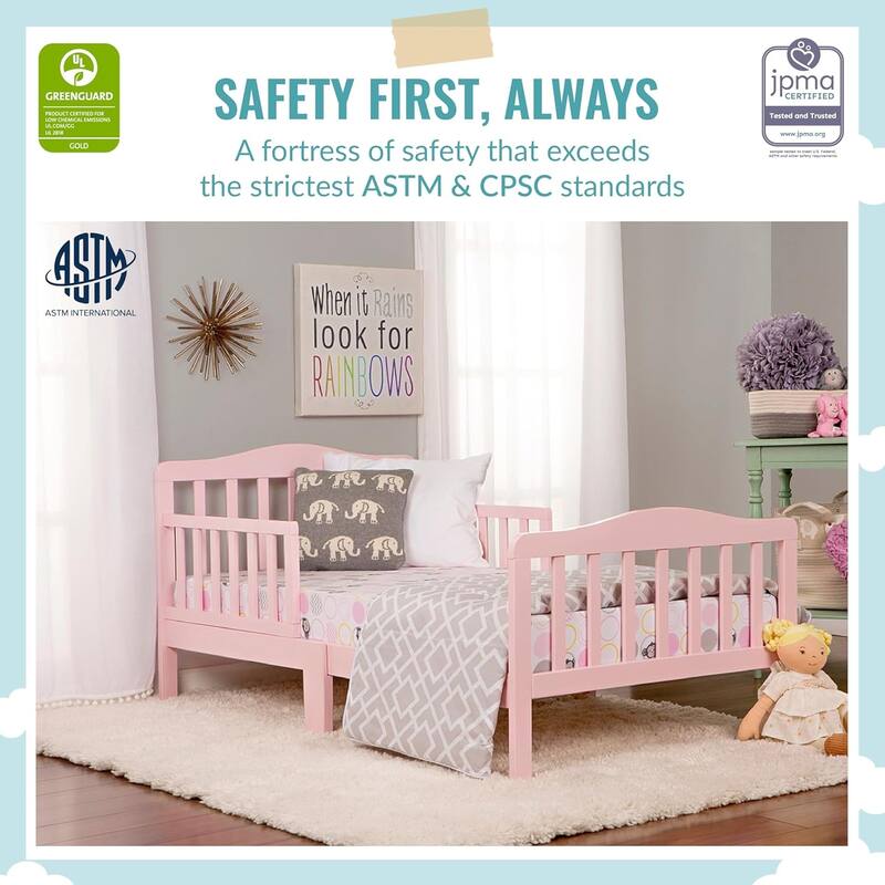 Dream On Me Classic Design Toddler Bed