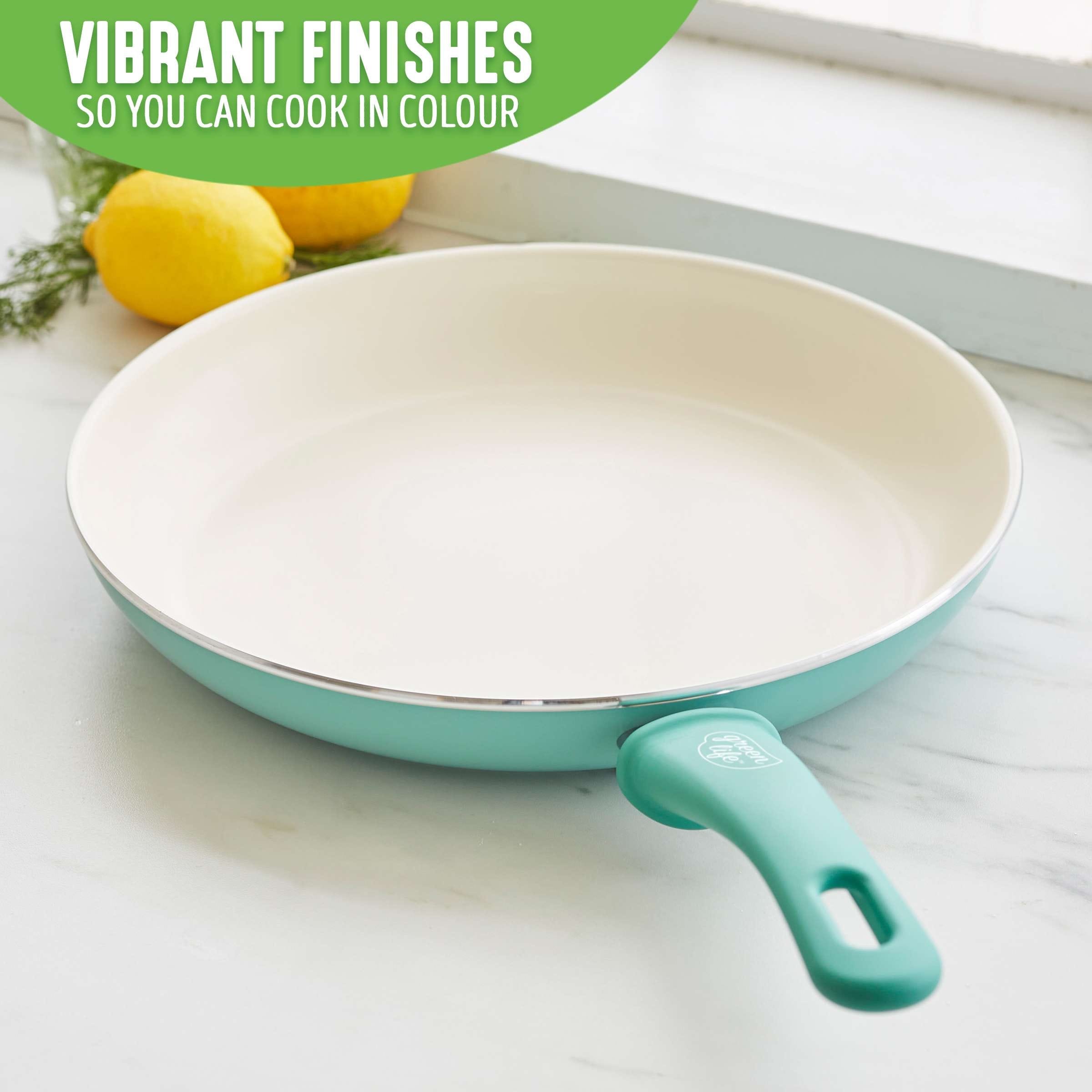 https://ak1.ostkcdn.com/images/products/is/images/direct/0c7e742c105b7dab7af7fbdc0431d98d9a62d0a8/GreenLife-Soft-Grip-12%22-Open-Fry-Pan.jpg