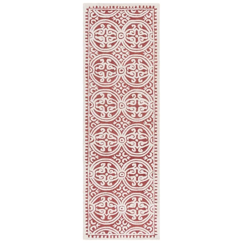 SAFAVIEH Handmade Cambridge Myrtis Moroccan Wool Rug