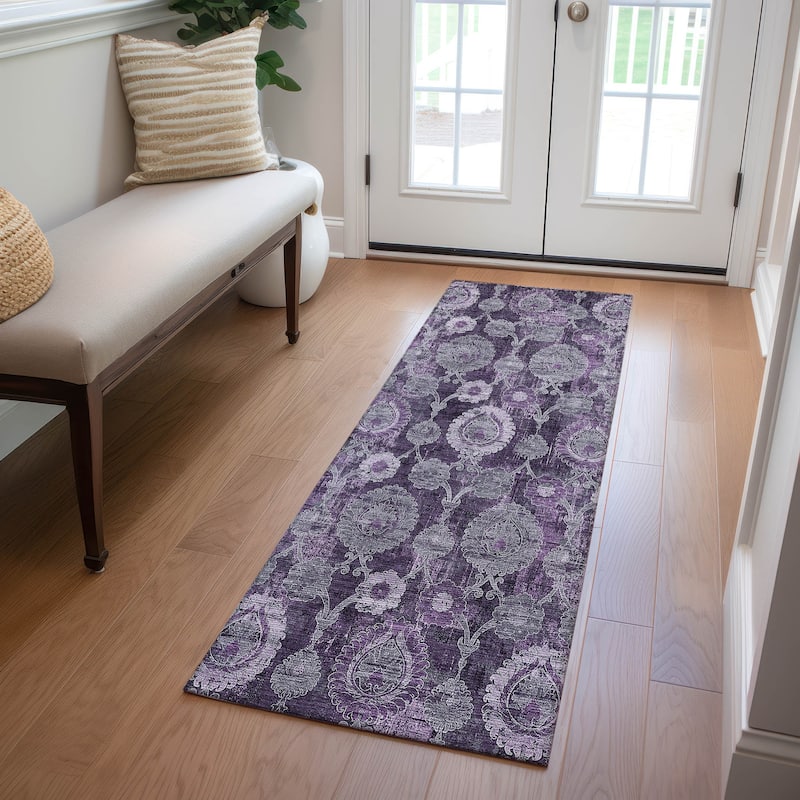 Machine Washable Indoor/ Outdoor Chantille Traditional Floral Rug
