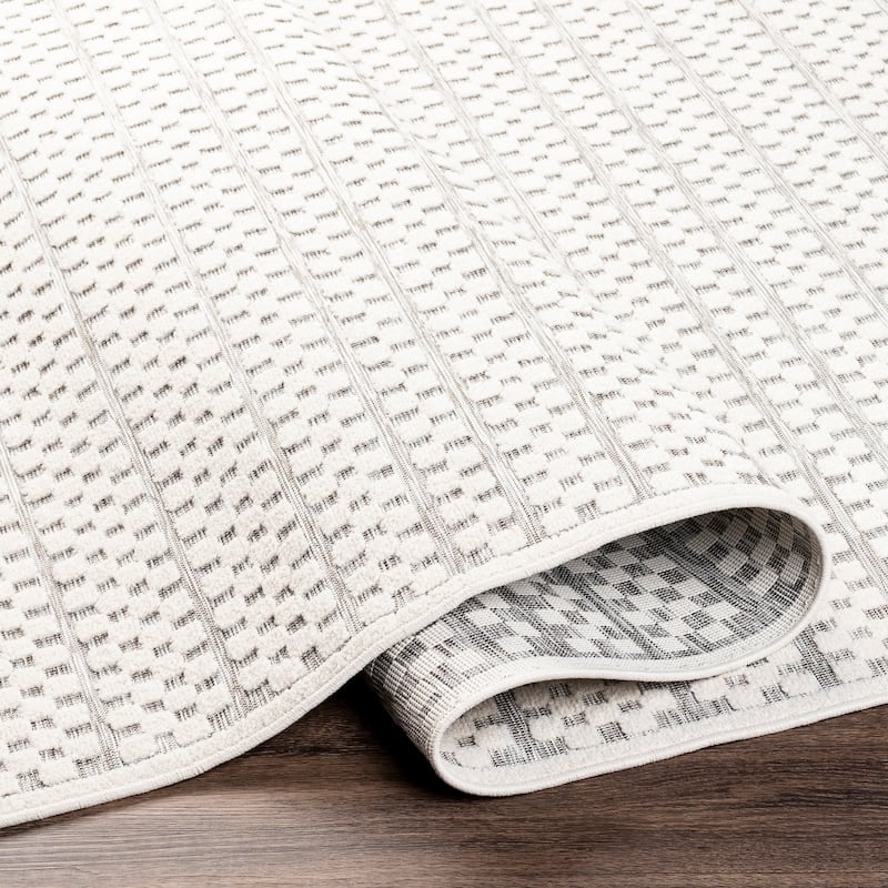 Livabliss Brennah Indoor/ Outdoor Checkered Stripe Area Rug