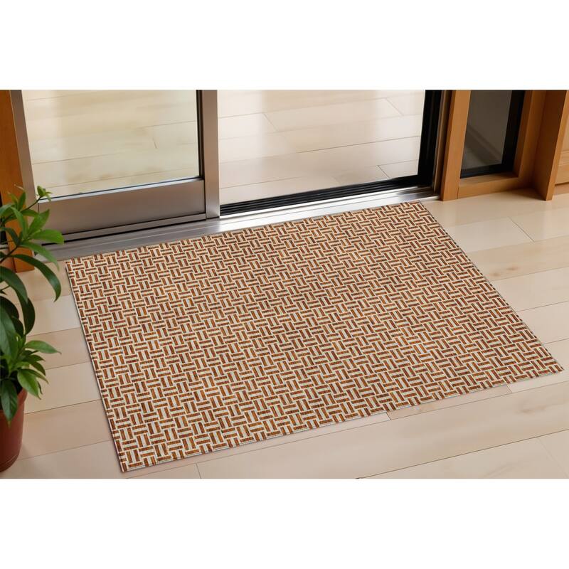 HomeRoots Geometric Transitional Rectangle Outdoor Rug - 3' x 5'