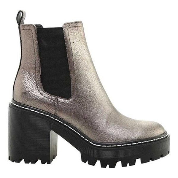 kendall and kylie jett bootie