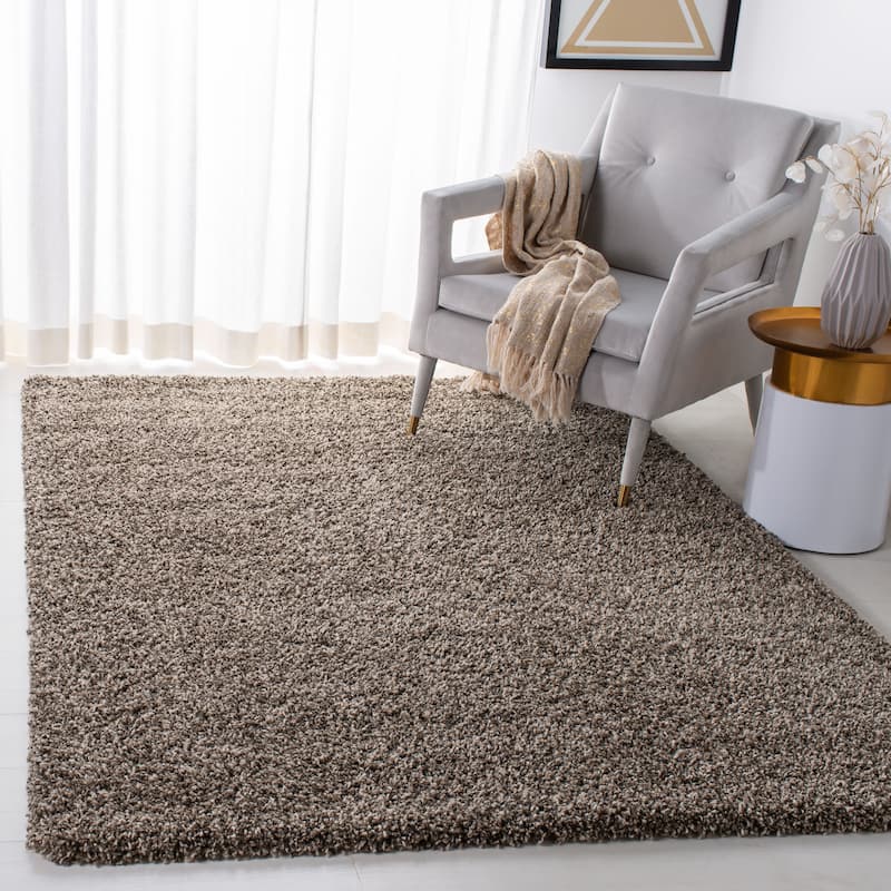 SAFAVIEH Evolution Shag Gwenaele Solid 1.8-inch Thick Rug