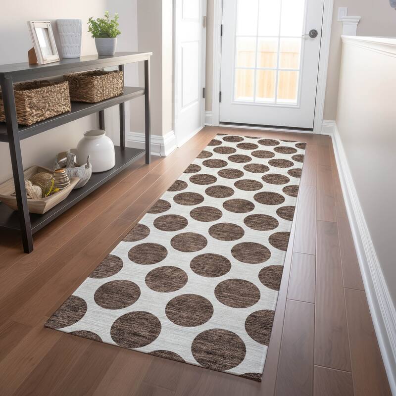 Machine Washable Indoor/ Outdoor Polka Dots Chantille Rug