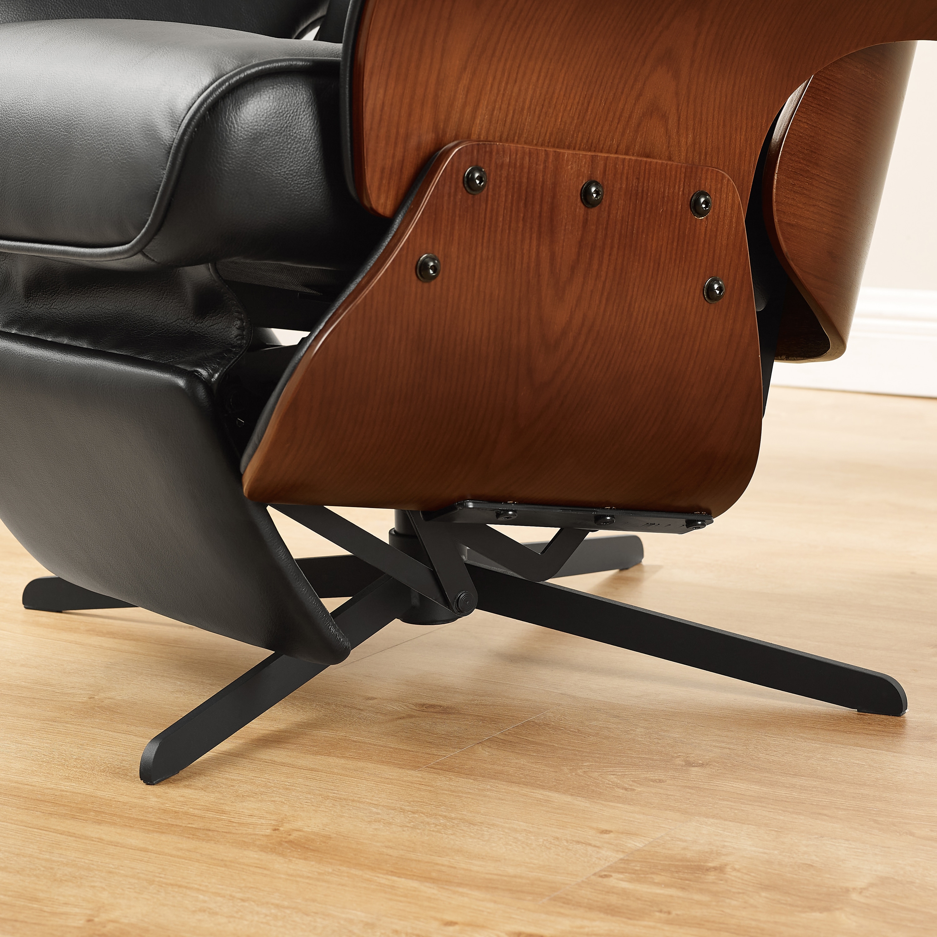 Art Leon Mid century Modern Faux Leather Lounge Chair Recliner