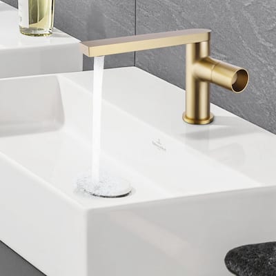 Brushed Gold Single Handle Single-Hole Bathroom Basin Faucet