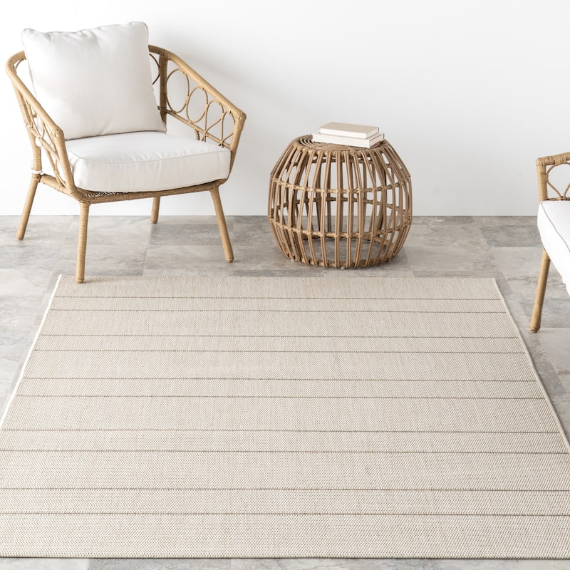 Nuloom Sharyl Modern Striped Indoor/Outdoor Area Rug