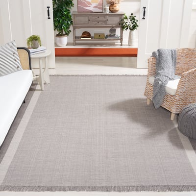 SAFAVIEH Flatweave Montauk Annabeth Fringed Cotton Area Rug