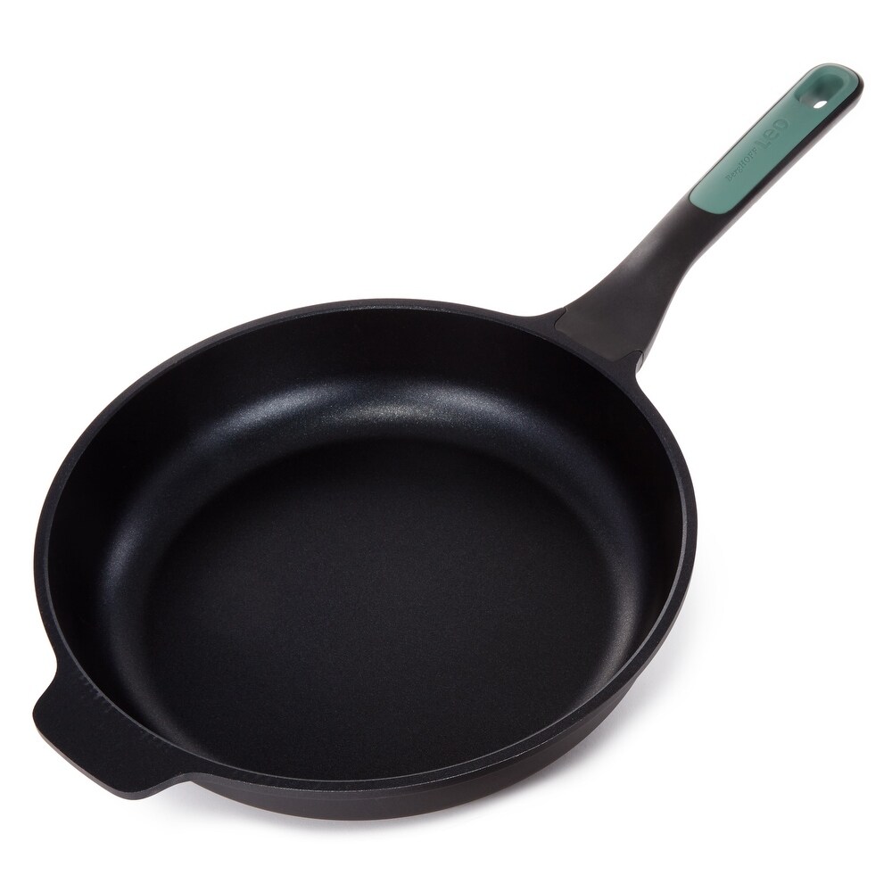 https://ak1.ostkcdn.com/images/products/is/images/direct/0c9c6fc1ac182031c6030adb87aba5c4b90922f5/BergHOFF-Forest-Non-stick-Cast-Aluminum-Frying-Pan-11%22.jpg