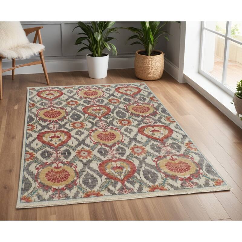 Zacij Floral Traditional Stain Resistant Durable Area Rug By HomeRoots - 4' x 6'
