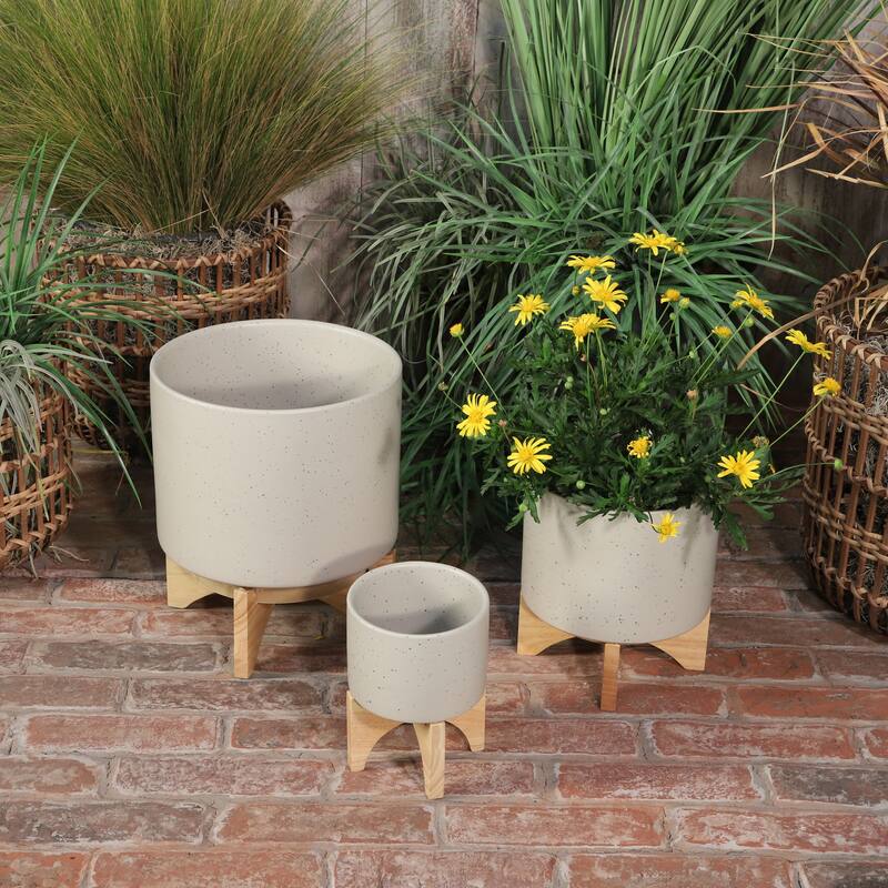 Sagebrook Home Ceramic Planters with Bamboo Stand Indoor/Outdoor