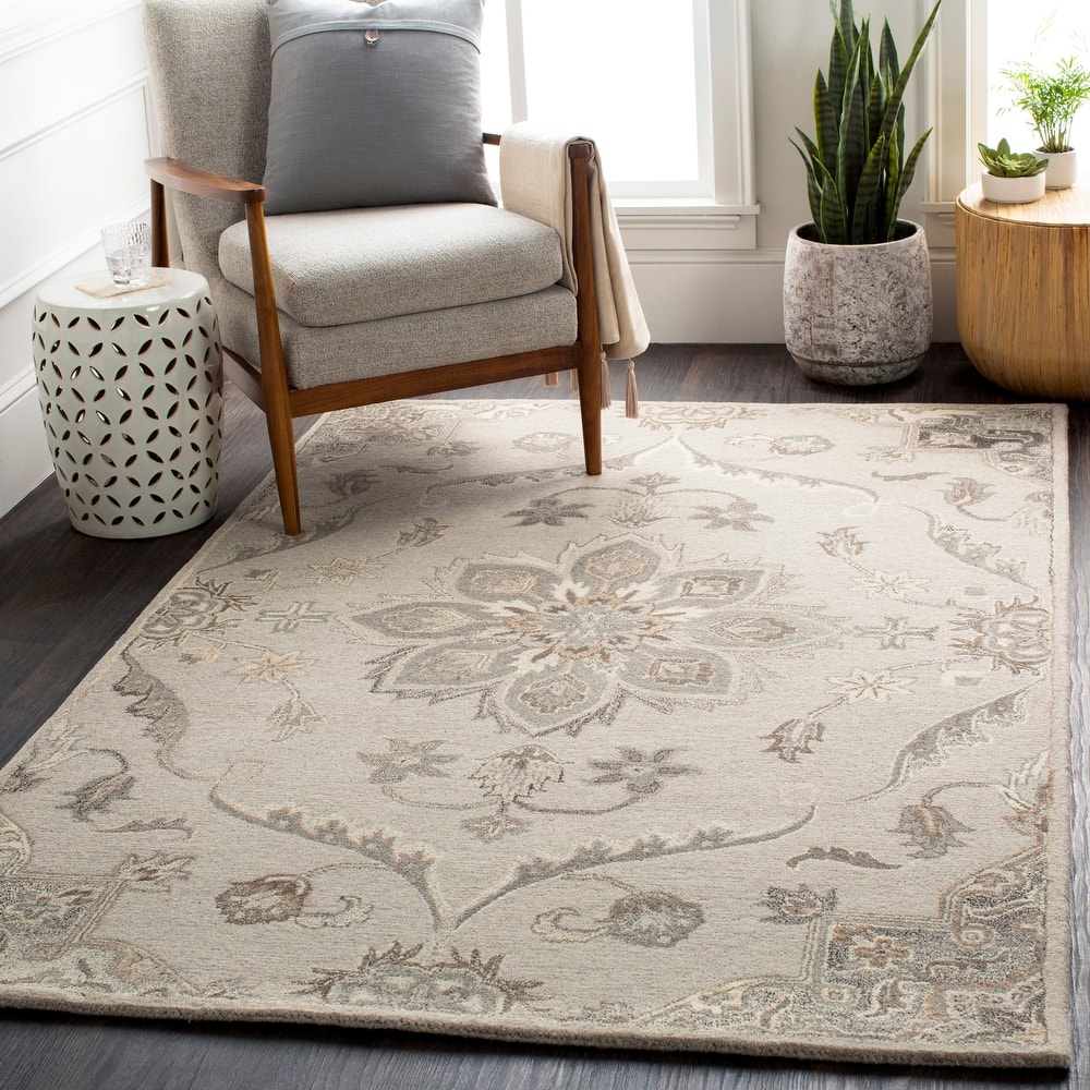 Robyn Handmade Transitional Medallion Wool Area Rug
