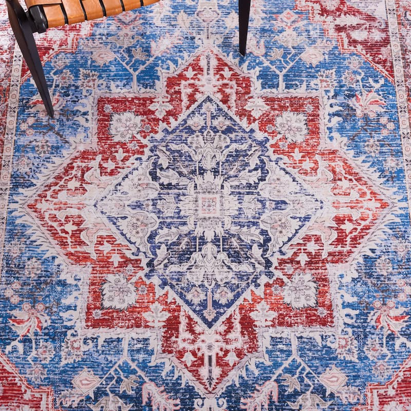 SAFAVIEH Tucson Machine Washable Slip Resistant Era Traditional Rug