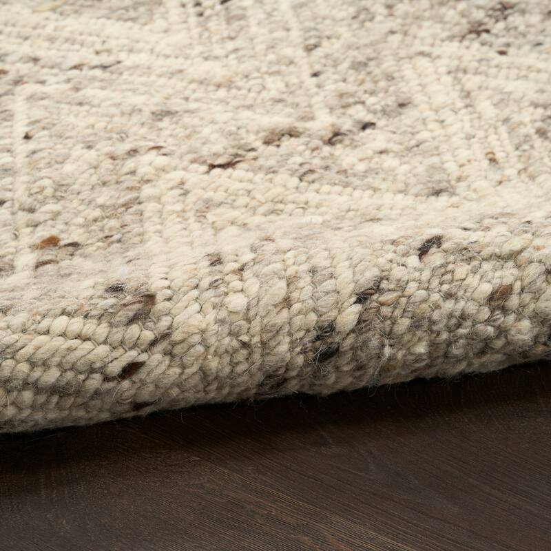 DKNY Pure Purl Modern Chevron Indoor Rug