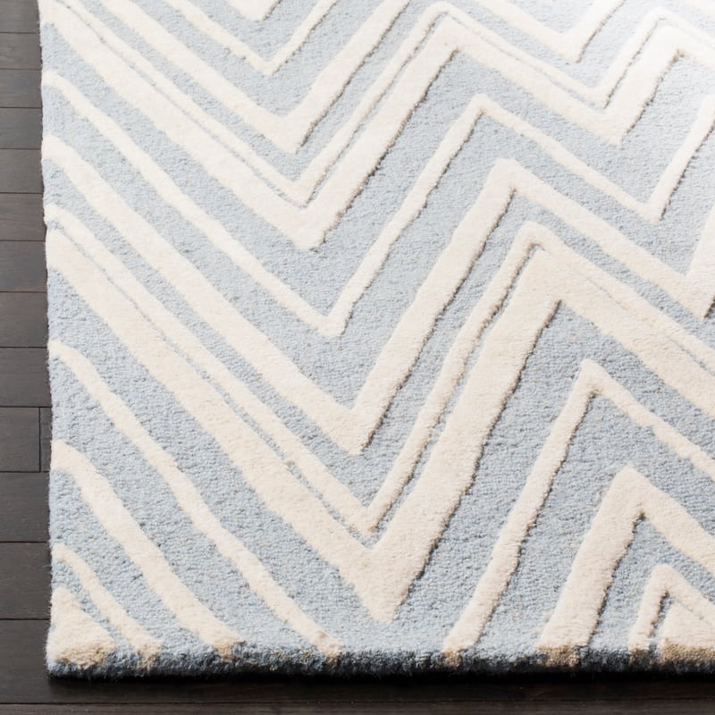 SAFAVIEH Handmade Cambridge Fumiko Modern Moroccan Wool Rug
