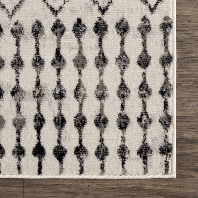 Hauteloom Pisa Moroccan Farmhouse Area Rug