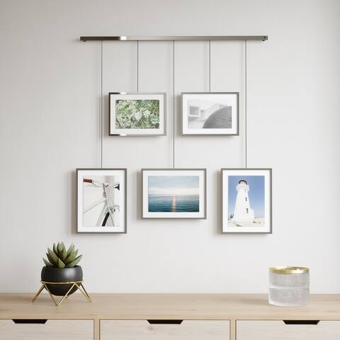 Featured image of post Umbra Photo Frame Silver One of the picture frames broke in transit and umbra responded same day and shipped out a replacement