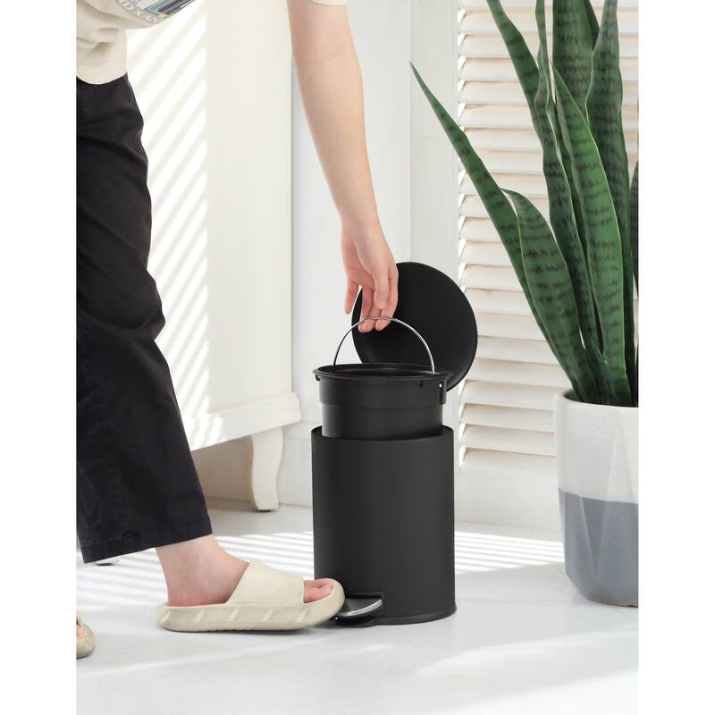 3L / 0.8 Gallon Mini Trash Can with Lid - 0.8 Gallon