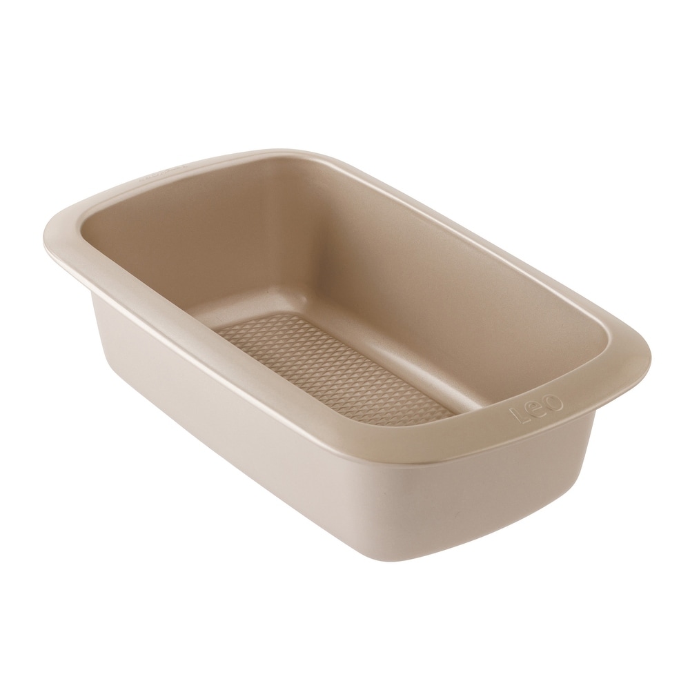https://ak1.ostkcdn.com/images/products/is/images/direct/0cc4e8311efbe2f489dfe3c0ea705dda7d5bdcaa/BergHOFF-Balance-Non-stick-Carbon-Steel-Loaf-Pan-11.25%22.jpg