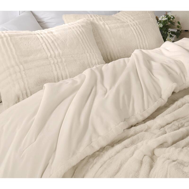Brooklyn Loom Carved Faux Fur 3 Piece Comforter Set